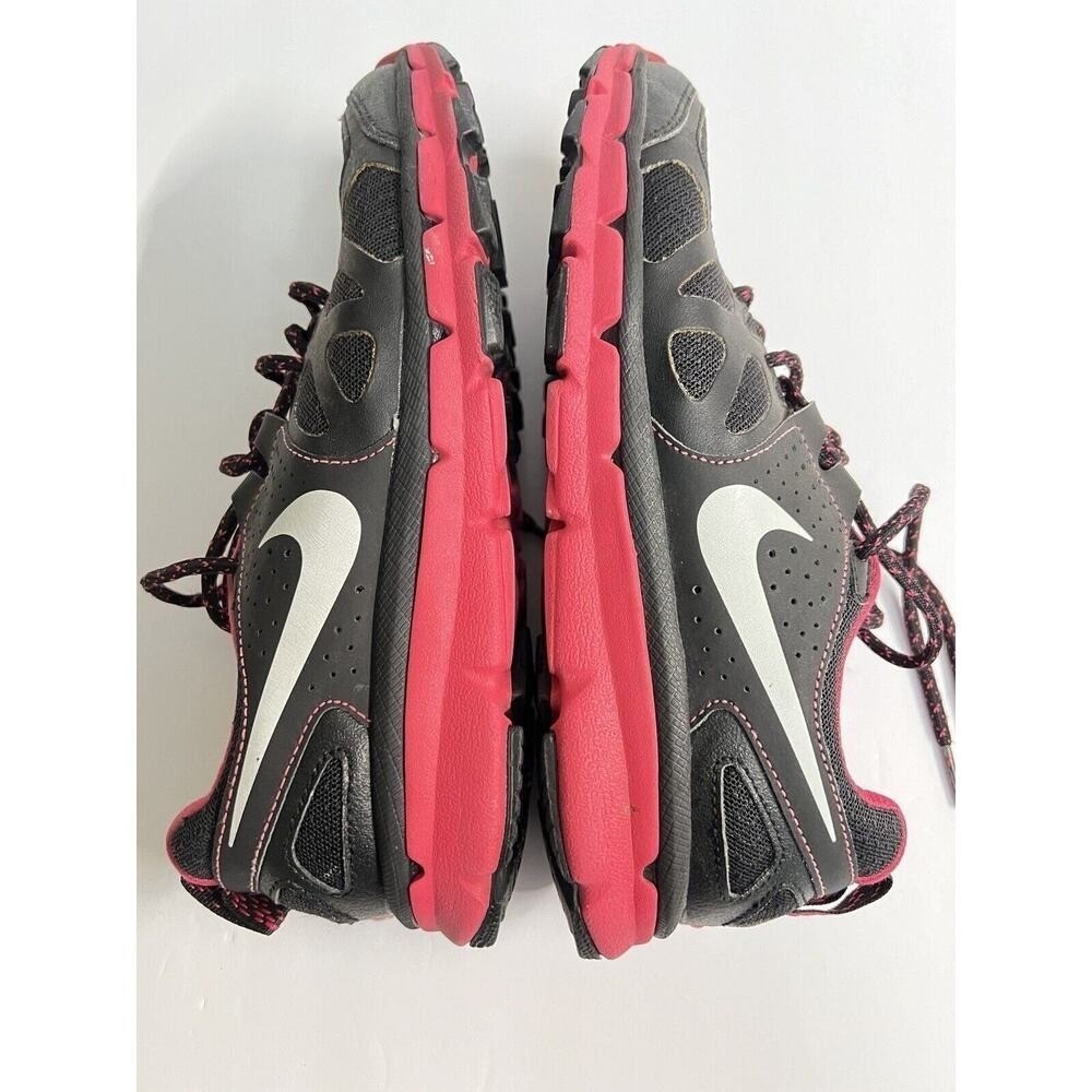 Nike Flex Train Athletic Running Shoes Women's US 8.5 Black Pink White - Picture 3 of 7